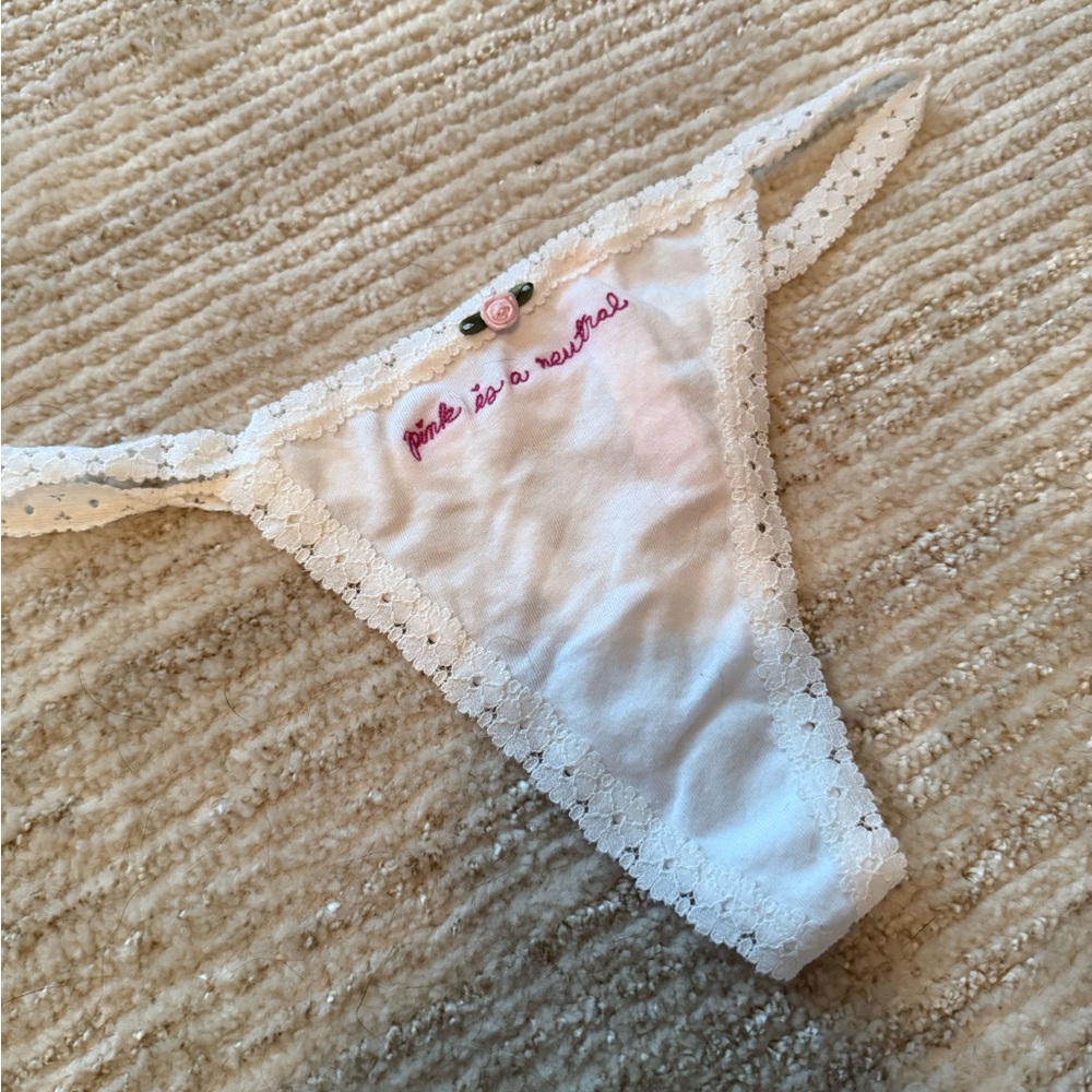 New w/o tags Victoria’s Secret x Love Shack Fancy ‘Pink is a Neutral’ V-String